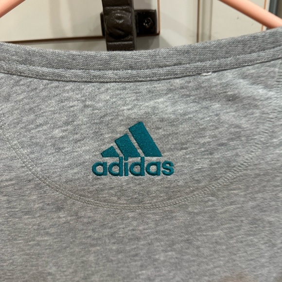 NWT San Jose Sharks adidas Team Classics Vintage Pullover Sweatshirt - Picture 7 of 10